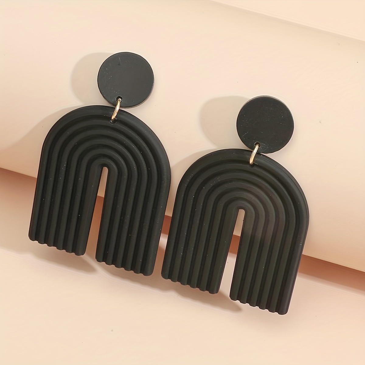 Vintage Bohemian Round & U Shaped Acrylic Dangle Earrings